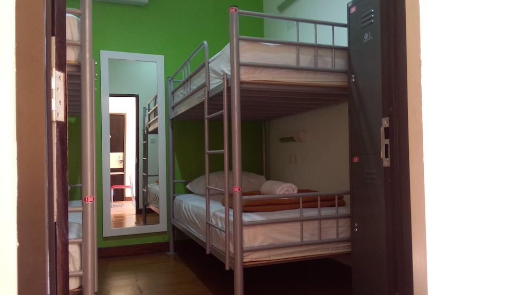 Cx Hostel Kuta Raya מראה חיצוני תמונה