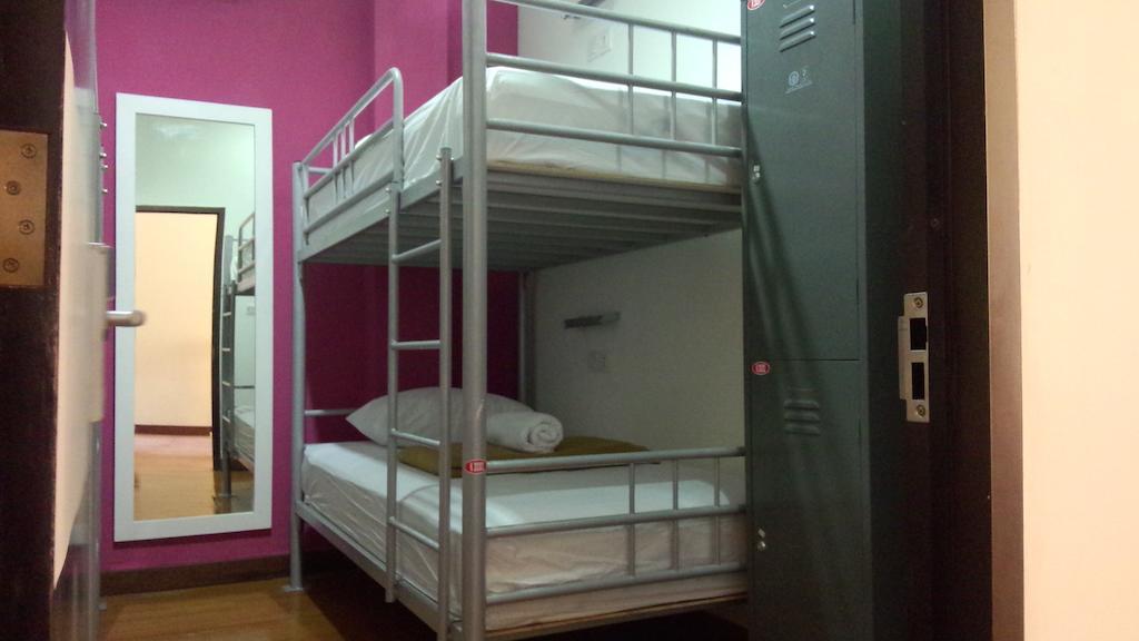 Cx Hostel Kuta Raya חדר תמונה