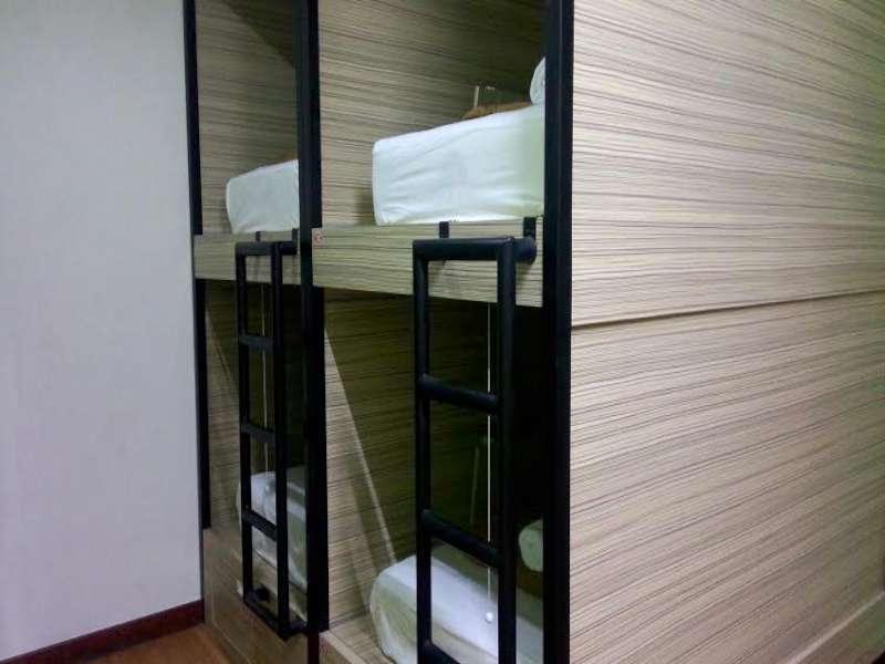 Cx Hostel Kuta Raya מראה חיצוני תמונה